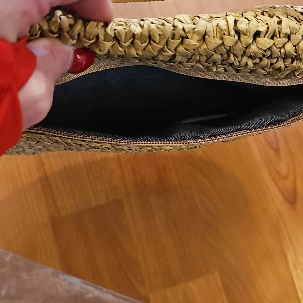 Lu & Elle Across The Waves Sling Bag in Tan•NWT! - Picture 10 of 12